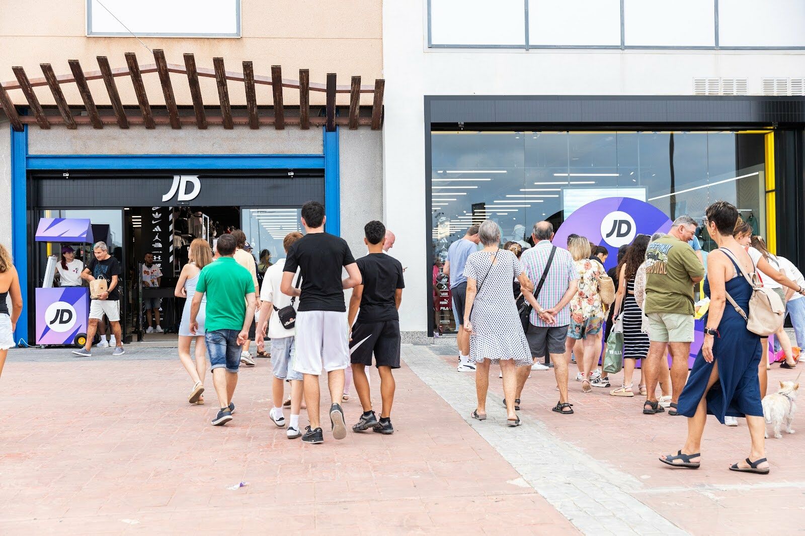 JD Sports store front